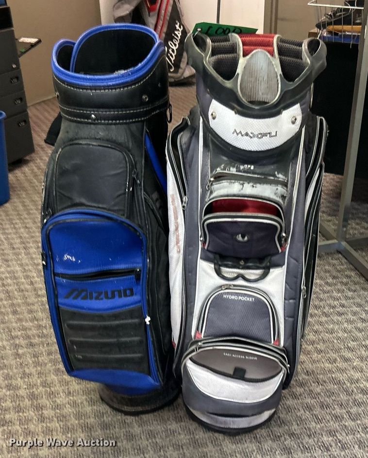 image for item OM9178 (2) golf bags
