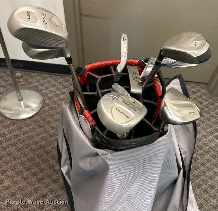 image for item OM9181 Golf clubs