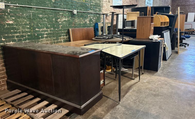 image for item OM9183 Office furniture