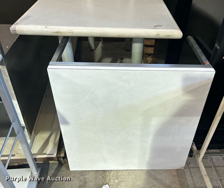 image for item OM9183 Office furniture