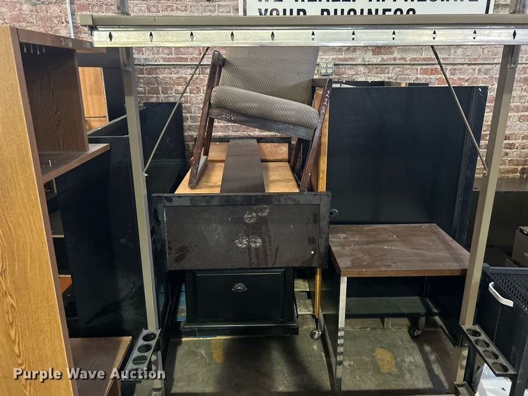 image for item OM9183 Office furniture