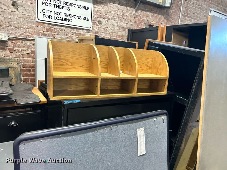 image for item OM9183 Office furniture