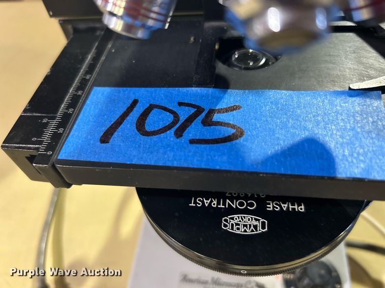 image for item OM9185 Bausch and Lomb microscope