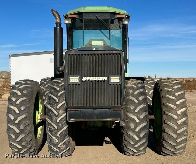 image for item DH1925 1985 Steiger Cougar KR-1280  4WD tractor