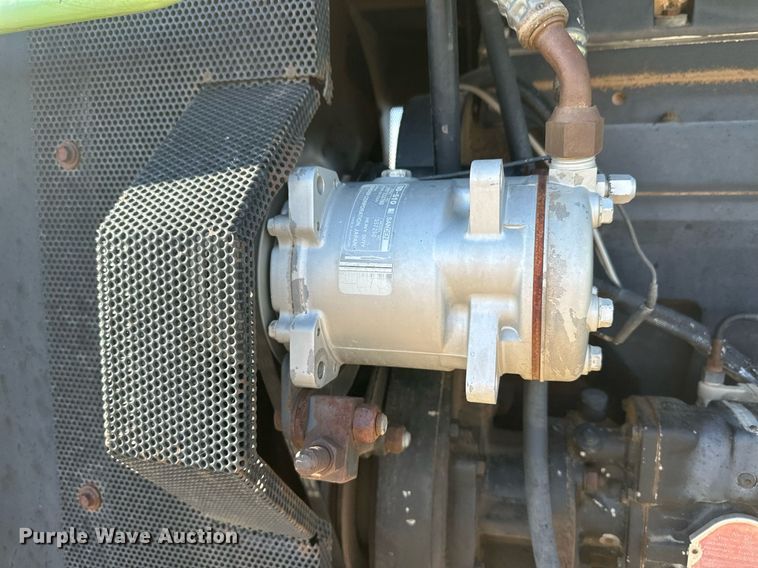 image for item DH1925 1985 Steiger Cougar KR-1280  4WD tractor