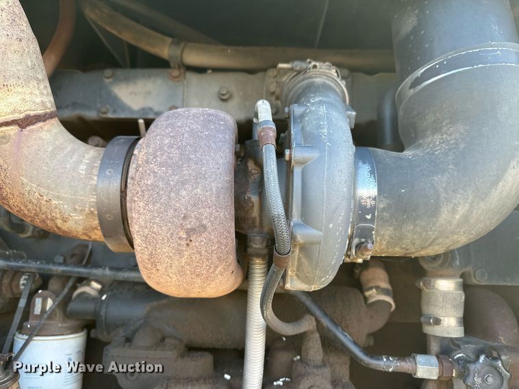 image for item DH1925 1985 Steiger Cougar KR-1280  4WD tractor