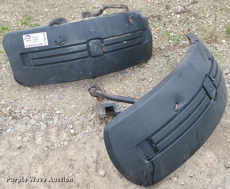 image for item DK4139 John Deere  fenders