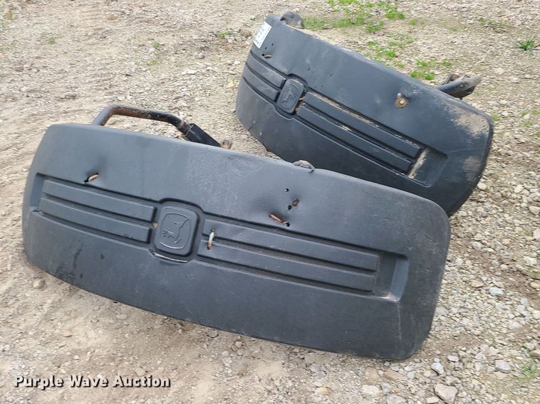 image for item DK4139 John Deere  fenders
