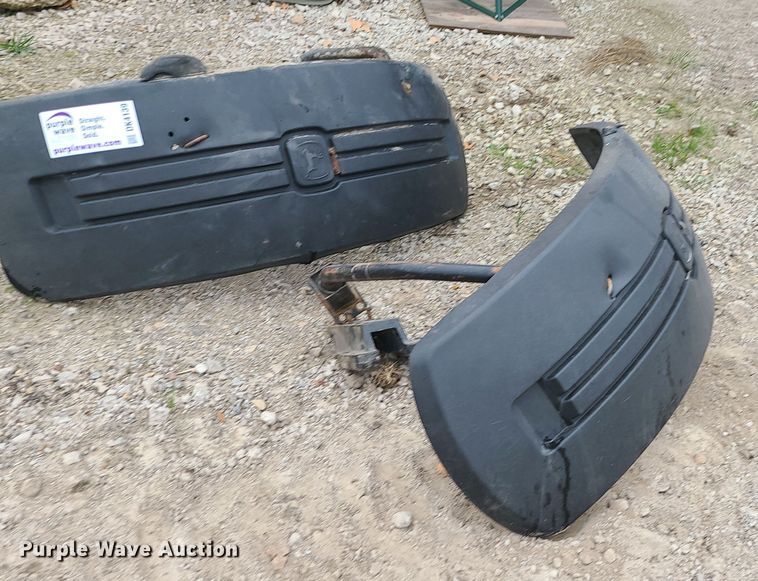 image for item DK4139 John Deere  fenders