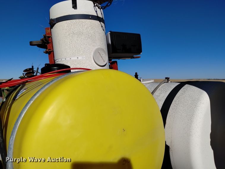 image for item DK8886 White 6128  planter