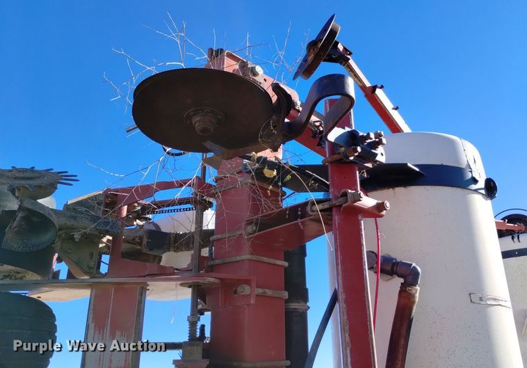 image for item DK8886 White 6128  planter