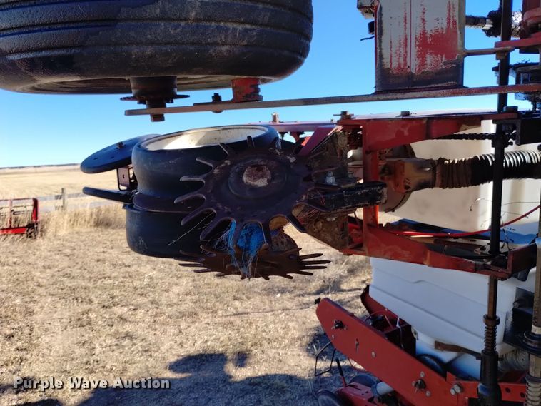 image for item DK8886 White 6128  planter