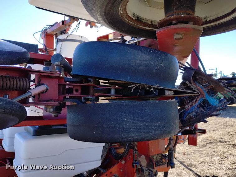 image for item DK8886 White 6128  planter