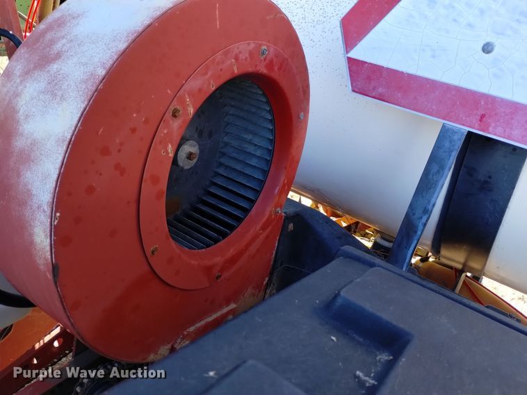 image for item DK8886 White 6128  planter