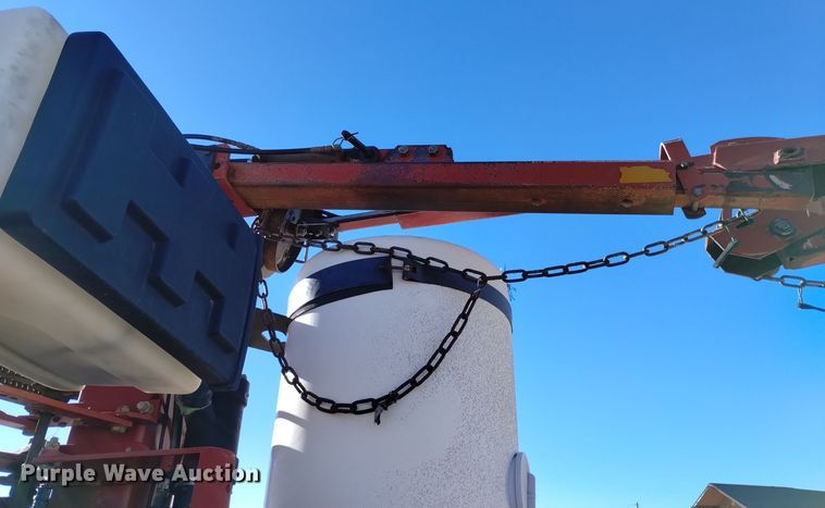 image for item DK8886 White 6128  planter