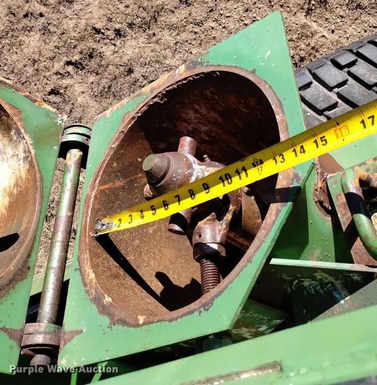 image for item DK8887 A&L 456  grain cart