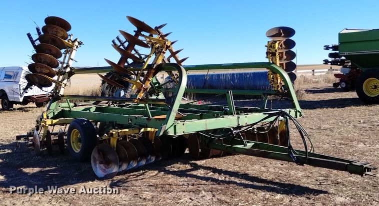 image for item DK8889 John Deere 230  double off-set disk