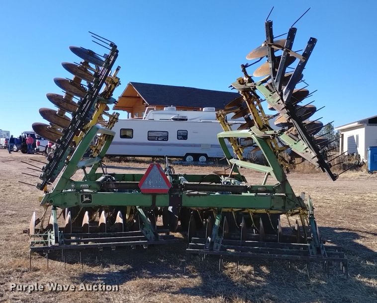 image for item DK8889 John Deere 230  double off-set disk