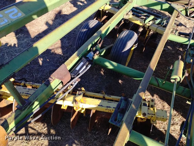 image for item DK8889 John Deere 230  double off-set disk