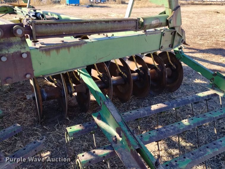 image for item DK8889 John Deere 230  double off-set disk