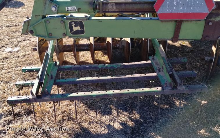 image for item DK8889 John Deere 230  double off-set disk