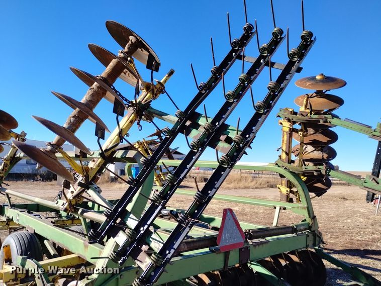 image for item DK8889 John Deere 230  double off-set disk