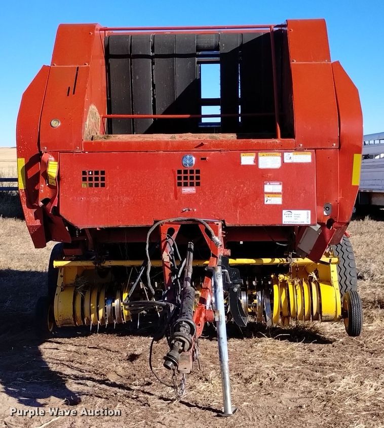 image for item DK8892 New Holland BR7090  round baler