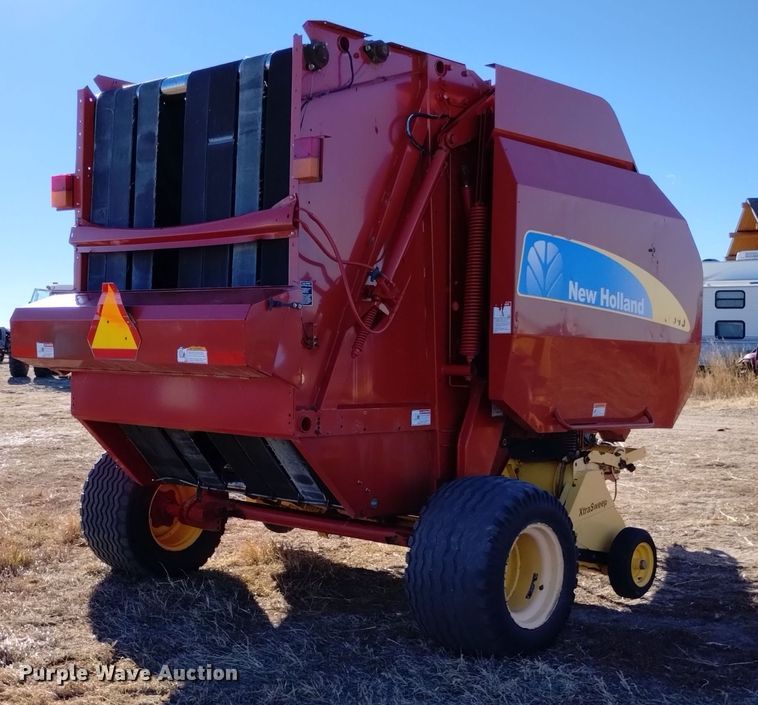 image for item DK8892 New Holland BR7090  round baler