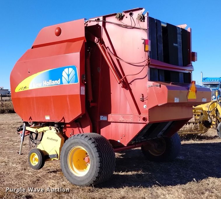 image for item DK8892 New Holland BR7090  round baler