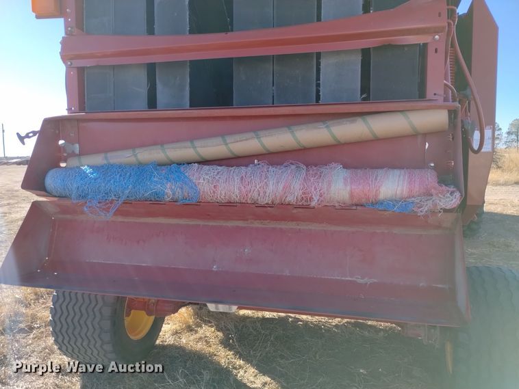 image for item DK8892 New Holland BR7090  round baler