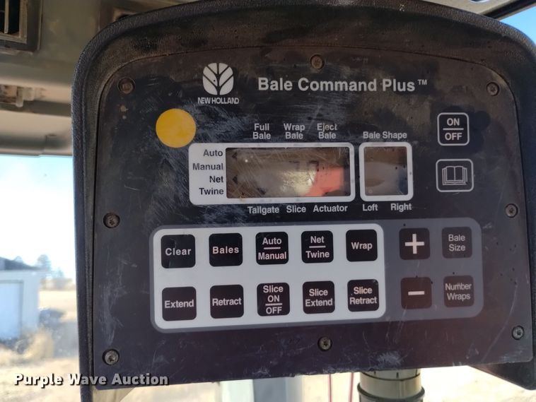 image for item DK8892 New Holland BR7090  round baler