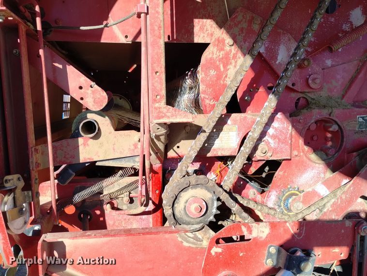 image for item DK8892 New Holland BR7090  round baler