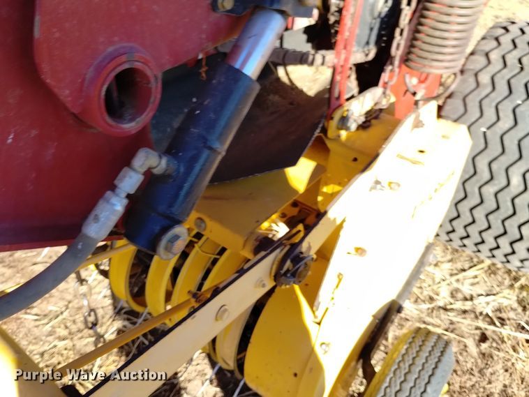 image for item DK8892 New Holland BR7090  round baler