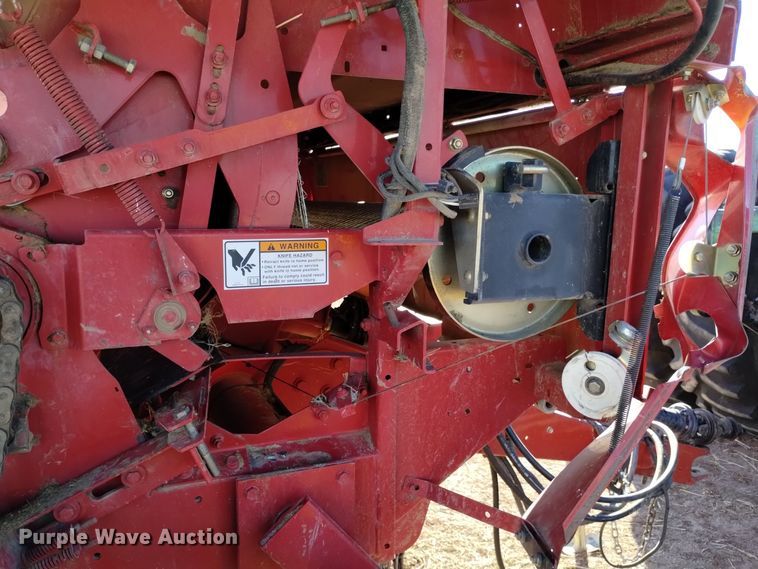 image for item DK8892 New Holland BR7090  round baler