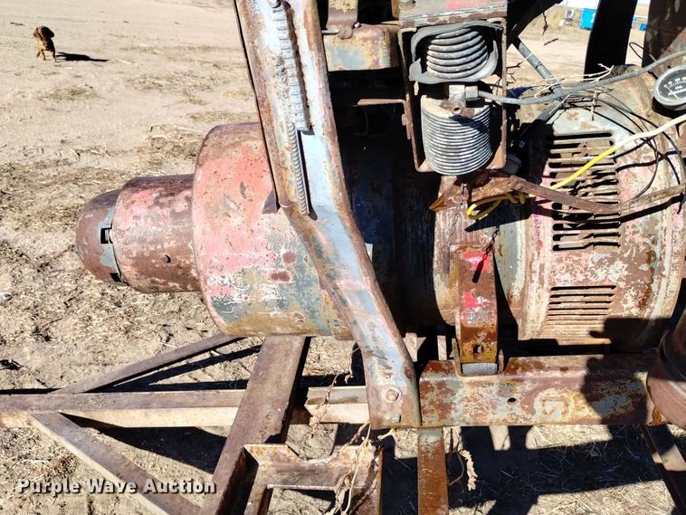 image for item DK8896 Lincoln SA-200  welder