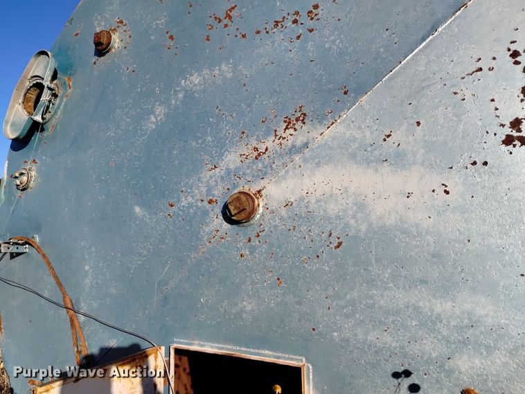 image for item DK8897 Water tank