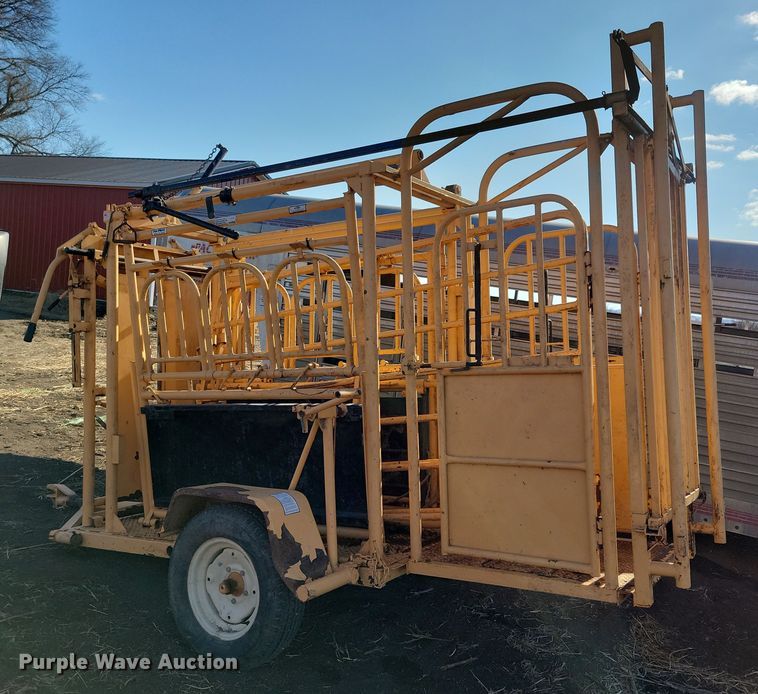 image for item DL7774 For-Most 375  squeeze chute