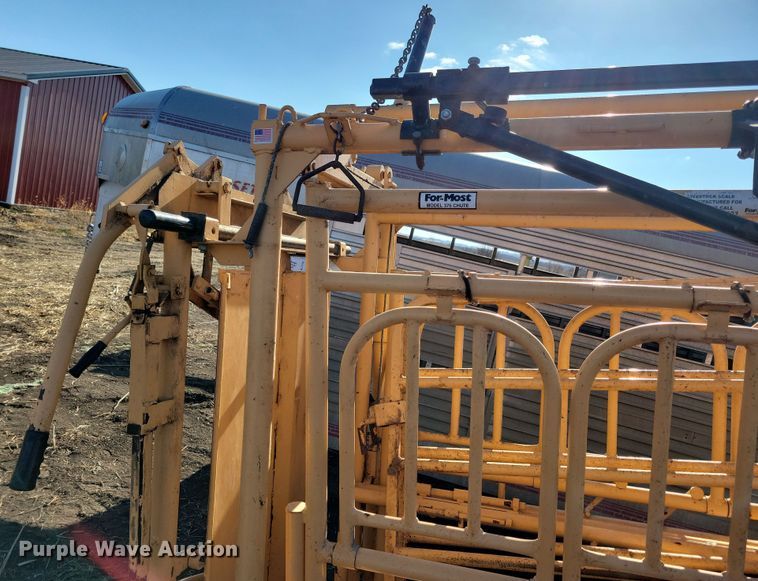 image for item DL7774 For-Most 375  squeeze chute