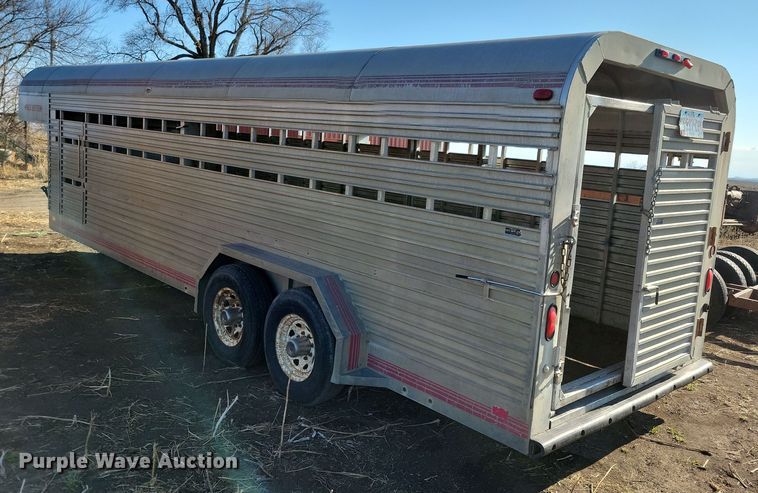image for item DL7775 1991 K and W Pace Setter  livestock trailer