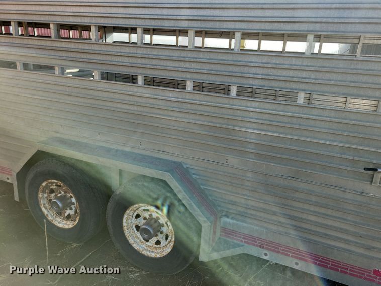 image for item DL7775 1991 K and W Pace Setter  livestock trailer