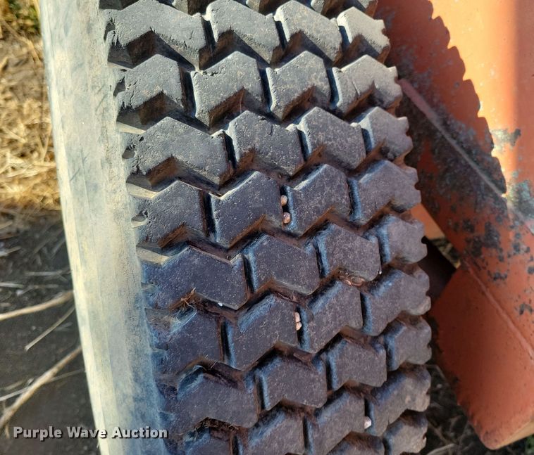 image for item DL7777 Kelly-Ryan  manure spreader