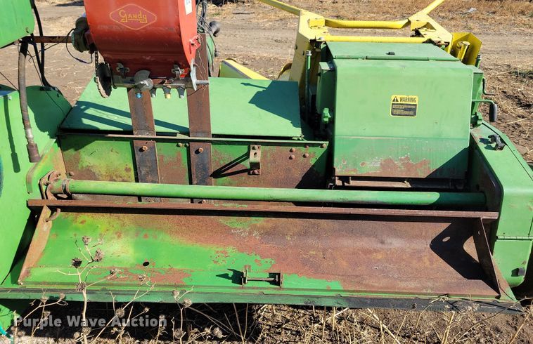 image for item DL7778 John Deere 3960  forage harvester