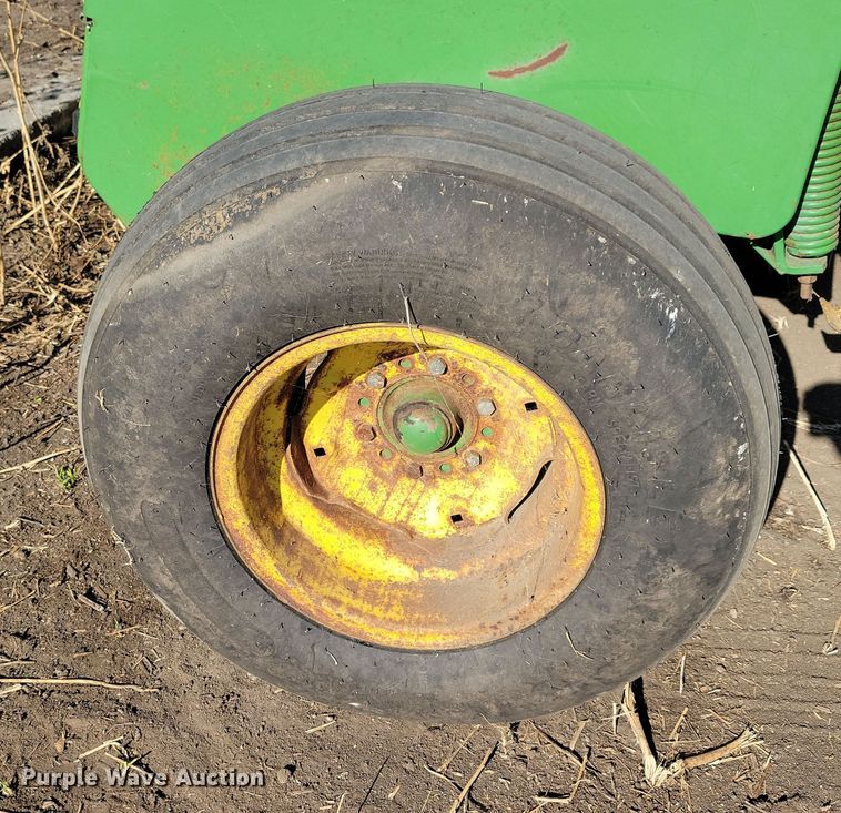 image for item DL7778 John Deere 3960  forage harvester