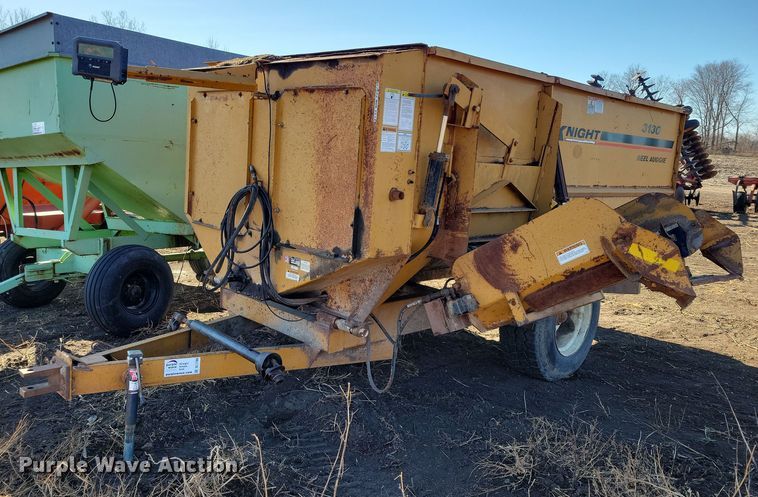 image for item DL7780 Knight 3130  feed mixer