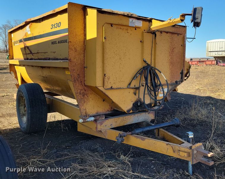 image for item DL7780 Knight 3130  feed mixer