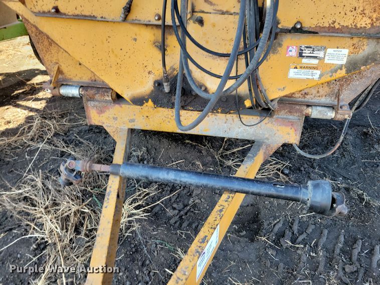 image for item DL7780 Knight 3130  feed mixer