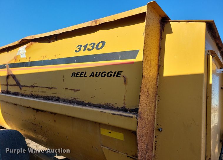 image for item DL7780 Knight 3130  feed mixer