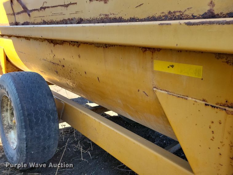 image for item DL7780 Knight 3130  feed mixer