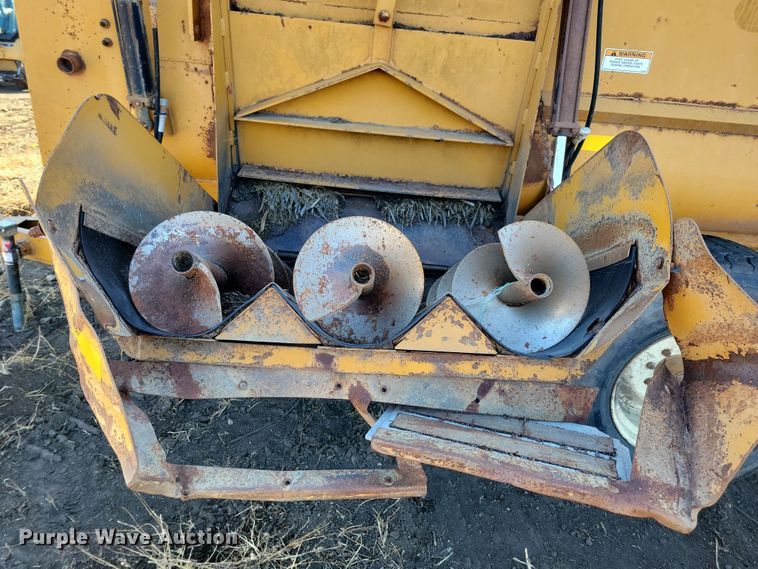 image for item DL7780 Knight 3130  feed mixer