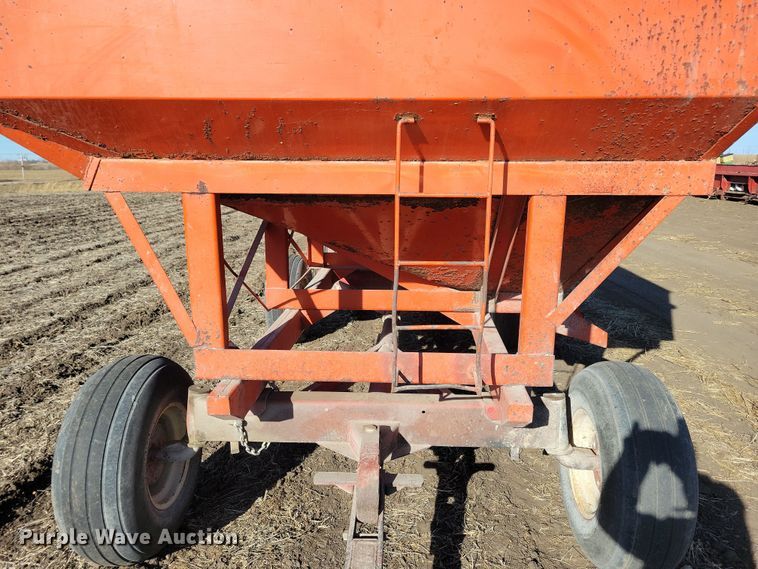 image for item DL7781 (2) Parker Killbros gravity wagons